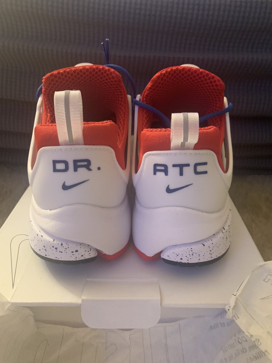 The long awaited shoe reveal for the 2022-2023 SY… 

Coming to a sideline near you 🤩🫣