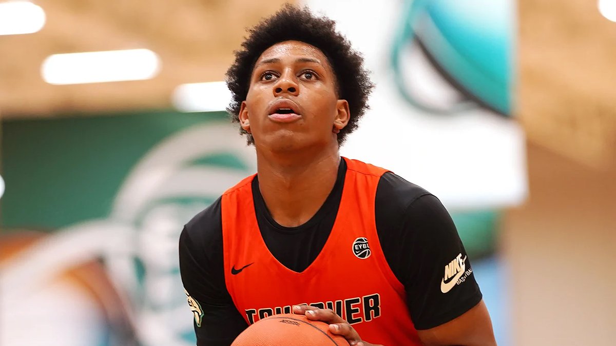 Indiana 2023 target DeShawn Harris-Smith (@thatdogdeshawn) with another extremely good performance in another @TTOBasketball win. 15 points, 13 rebounds and two assists -- his third double-double in four games at #PeachJam. #iubb More: indiana.forums.rivals.com/threads/tuesda…