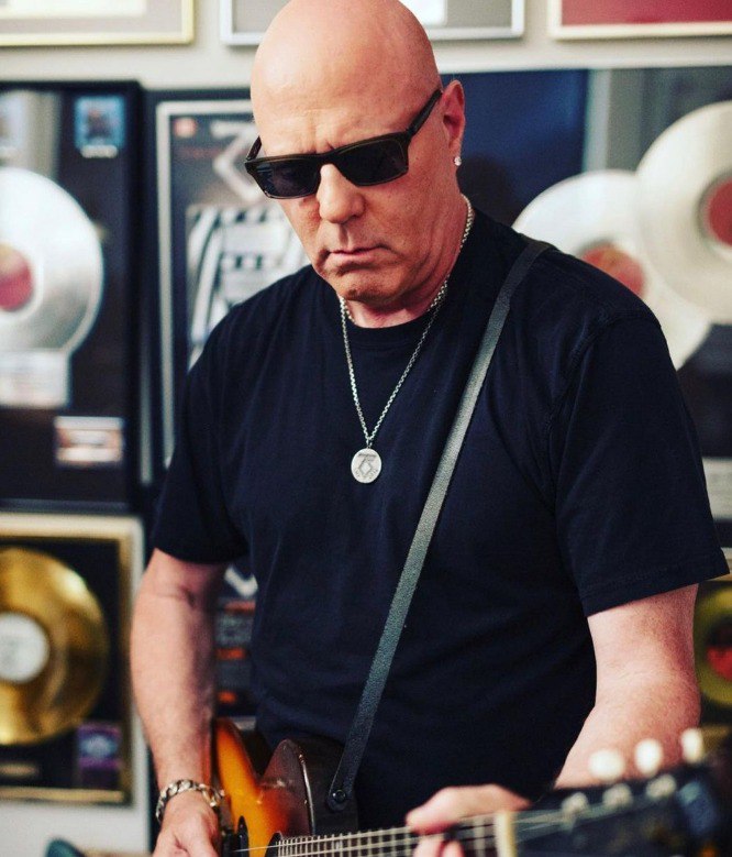 Happy 70 birthday to the amazing Twisted Sister guitarist Jay Jay French! 