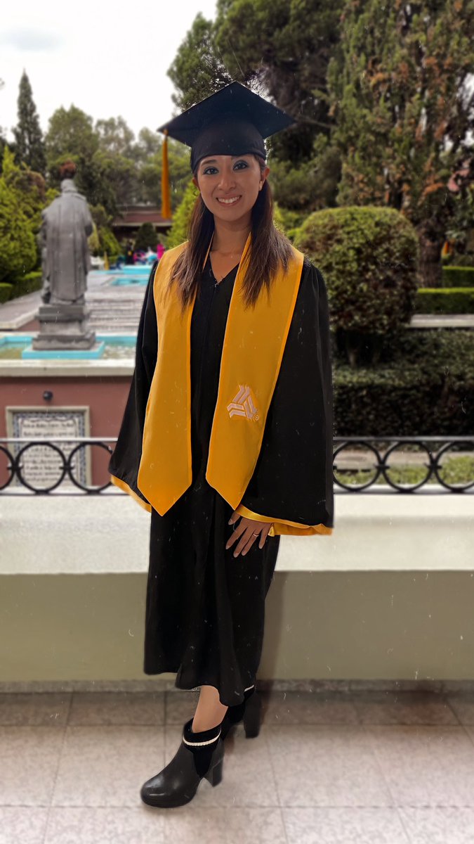 El día de mi cátedra prima 👩🏻‍⚕️ // El día de mi entrega de diploma 👩🏻‍🎓

Se termino la licenciatura con todo y glow up incluido. ✌🏻