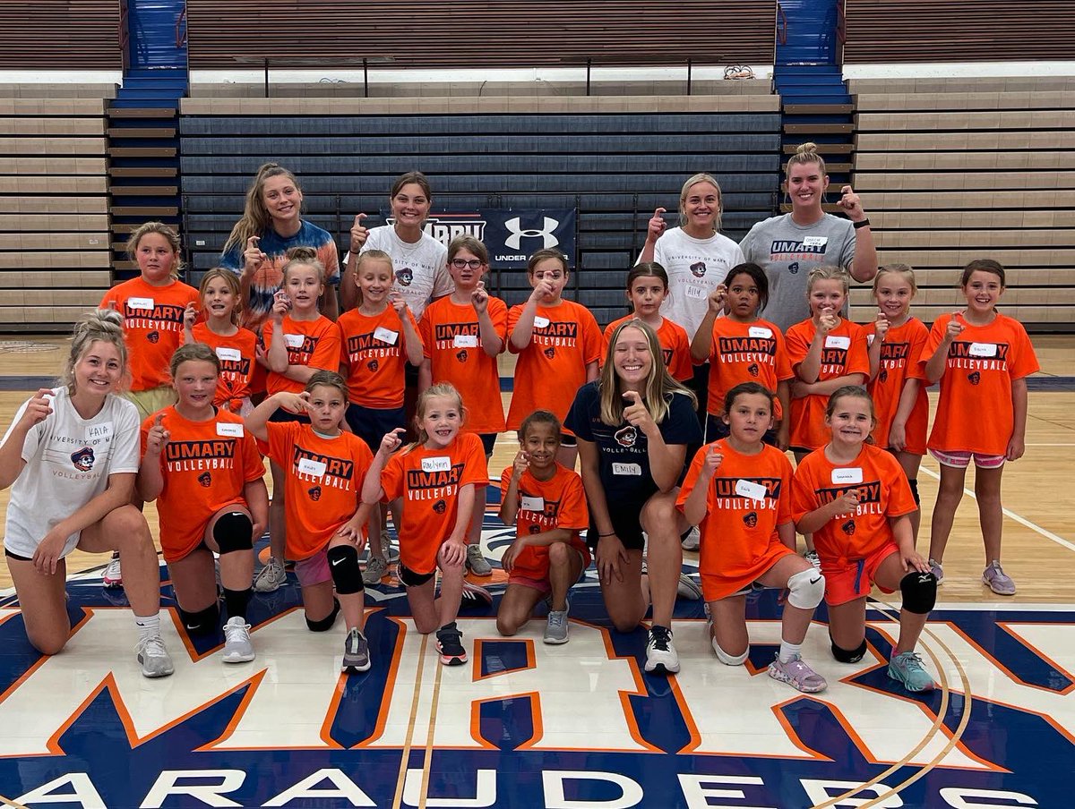 UMary_VB's tweet photo. K-8 were GREAT to have in the gym the last two days! π€© We canβt wait to see you back in MAC this fall! #minimarauders #hooksup #GRACE https://t.co/tEJFPtK0fX