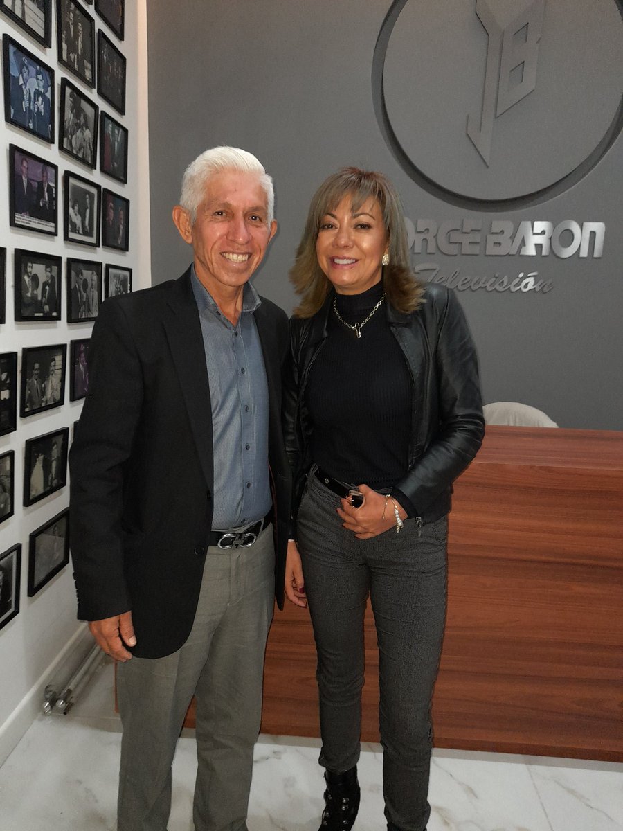 Excelentes resultados en reunión en las instalaciones de JORGE BARÓN TELEVISIÓN, seguimos avanzando en los objetivos propuestos desde SINTRAMUSIC, mejorar la calidad de vida de nuestros Músicos Colombianos es nuestra meta