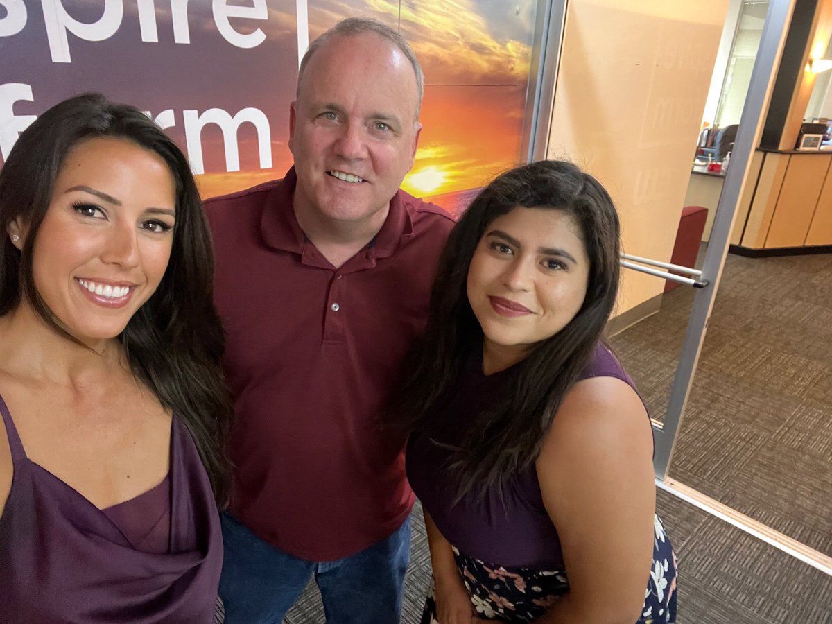 ArianaCohenTV's tweet image. Learned from one of the greatest today! @BrendanKeefe #cbs8