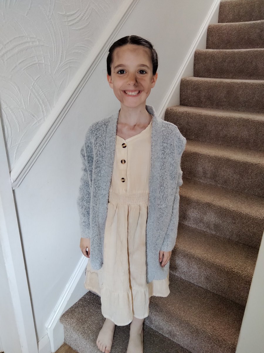 MissALRoberts1's tweet photo. Two of our Greenwood Stars! Isla and Eva’s first show at the palace theatre, they both performed amazingly and despite being infront of hundreds of people they were so confident, sang and spoke so loud! They were orphans from Annie. We are so proud of you girls! @GreenwoodSch https://t.co/nd357cZWwG