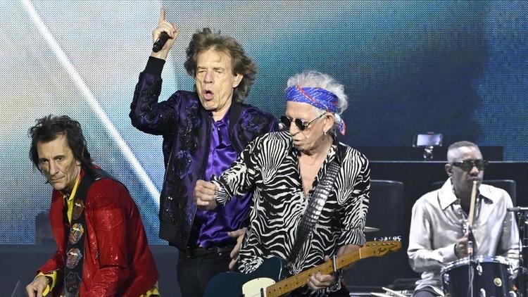 Les Rolling Stones ont mis le feu hier soir au Groupama Stadium de Lyon. Les membres du groupe ont été placés en garde à vue