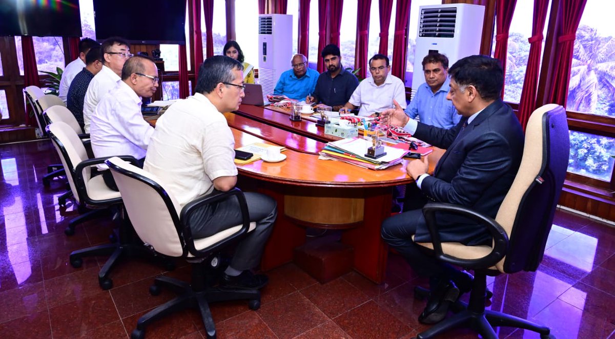 Had a meeting  with the delegation from Govt. of Manipur, led by its Additional Chief Secretary,            Shri V. Vumlunmang regarding development of a #Memorial-cum-Museum of the #Manipuri #heroes of Anglo-Manipur War 1891 at #ManipurParvat, in A&amp;N Islands.
