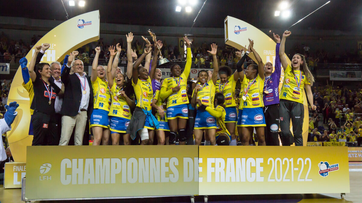 Jerome_Goeminne's tweet image. Les Dragonnes de Metz au congrès @SMPS_national le 15 septembre à Paris !

Multiples championnes de France, 3ème de la Ligue des Champions 👍
Meilleur entraîneur mondial 2019 👍

Esprit collectif, égalité homme-femme…

Inscrivez vous au congrès ▶️ site.evenium.net/zhdfcf4h/regis…
