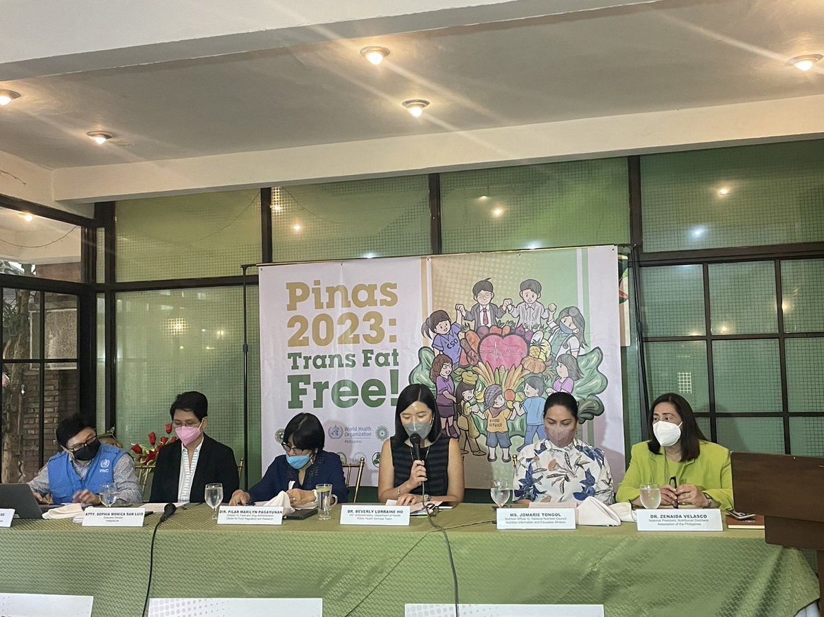 radyopilipinas1's tweet photo. TINGNAN | DOH, FDA, nanawagan sa mga food company na tanggalin ang industrially-produced trans fatty acids sa kanilang mga produkto sa isinagawang Pinas 2023: Trans Fat Free Campaign Launching sa Quezon City. | via Diane Lear https://t.co/pEKCV1ij0U