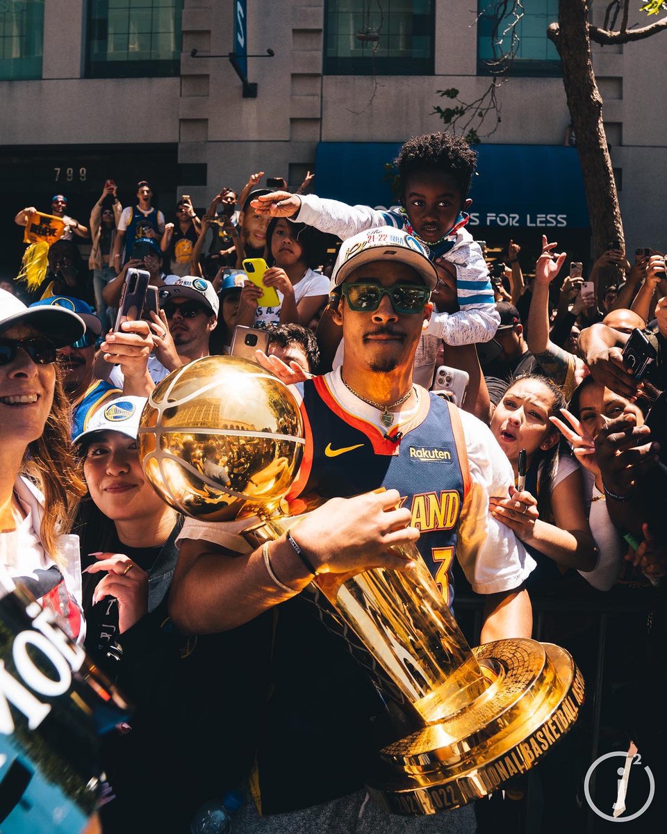 DrGuru_'s tweet photo. Jordan Poole did in fact get a warm welcome to the league https://t.co/Bzk9SLmUZi