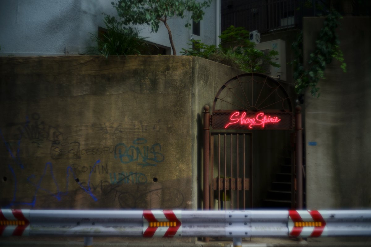 mapcamera's tweet photo. いつもご愛顧ありがとうございます。
本日ライカMマウントが発売された『KISTAR 40mm F2.4』
「開放は柔らかく、絞るとシャープ」のコンセプトで
令和に生まれたオールドレンズのソニーFEマウント #Kasyapa はこちら
https://t.co/skSJfzjIkZ https://t.co/I68fjTJiFL