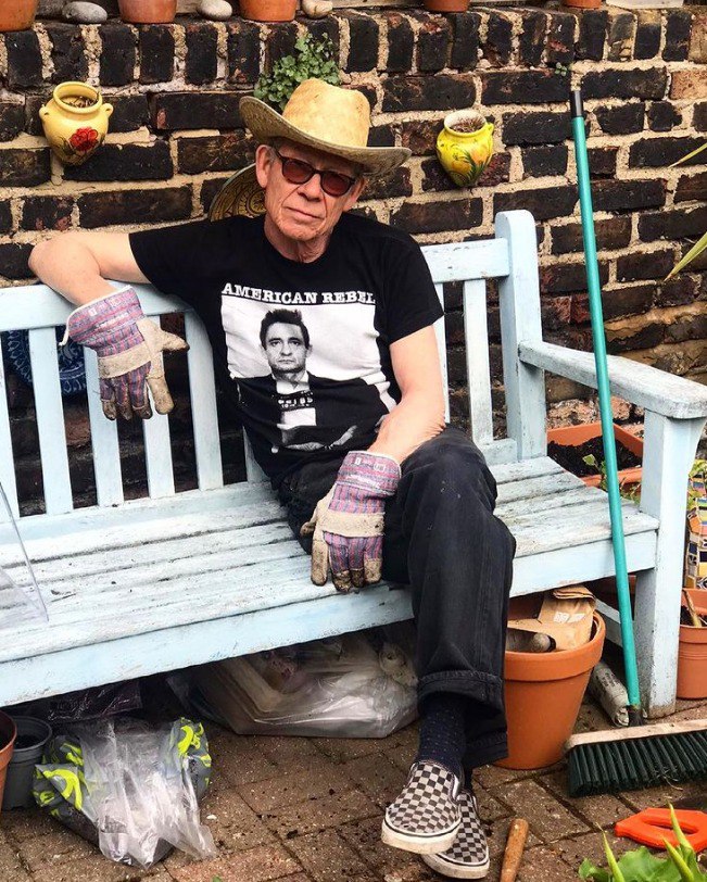 Happy 66 birthday to the amazing Sex Pistols drummer Paul Cook! 