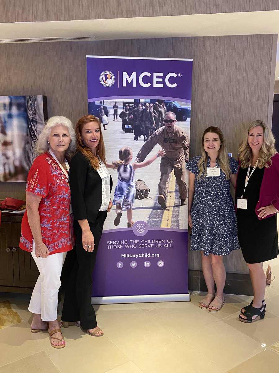 SaraKB11's tweet photo. MCEC 2022~ MakerSpace and Purple Star https://t.co/w2L8oPIoQN