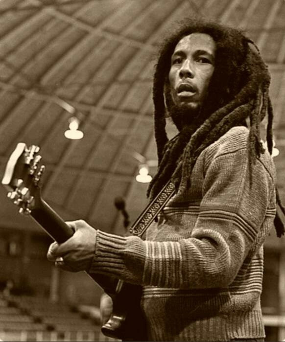 JAH LOVE YOU SHALOM RASTAFARAI H.I.M ❤️💛💚 tweet media