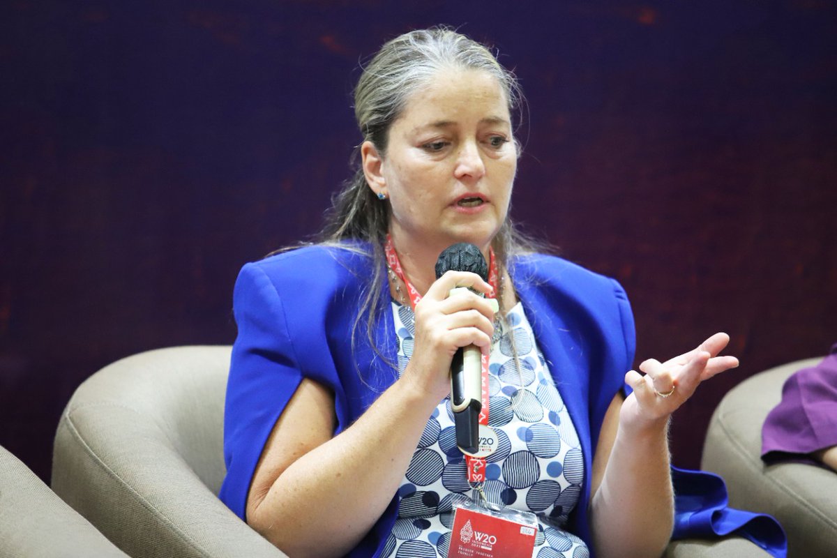 “We are part of the gender lens investing ecosystem. We can help reinforce it by creating market signals on what is acceptable as a talent, employee, consumer, or business partner,” <a href="/UN_Women/">UN Women</a> Policy Advisor, <a href="/AFalth/">Anna Falth</a> 

#W20Indonesia #G20Indonesia