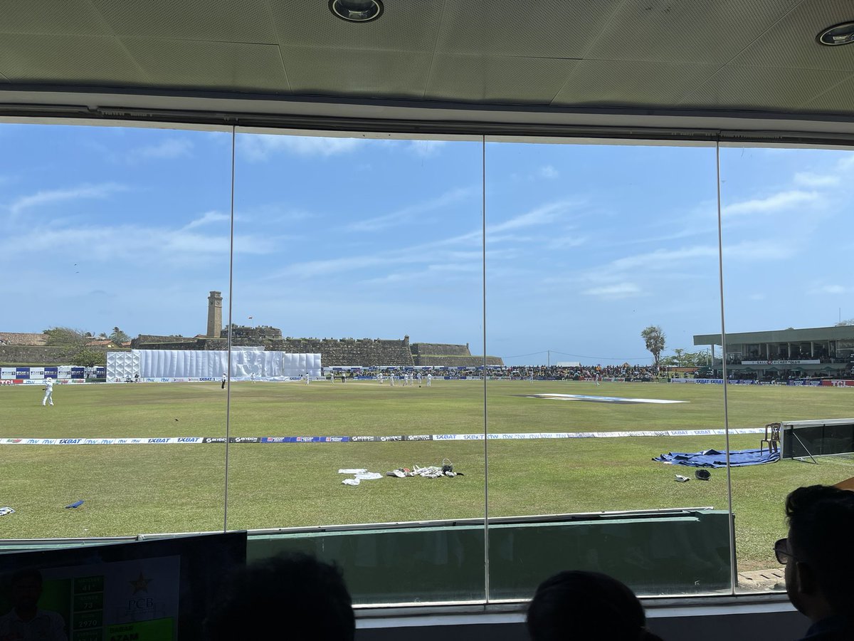 Had a fantastic afternoon watching the Test Match at the iconic Galle Cricket Stadium. Sri Lanka is open and tourists can get around without a problem. #visitsrilanka #SriLanka @OfficialSLC @BBCCricketNews @timestravel