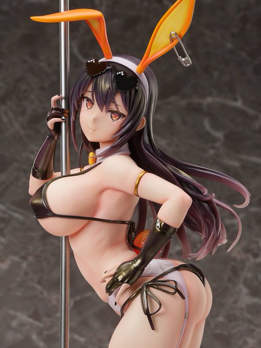 nativeさんから監修させてもらったバニーフィギュアが予約開始となりました!ビキニのラメ光沢が非常に美しく肌に映える出来となっています。ぜひ手に取ってみてください!

日本語
https://t.co/m0d00THw07

英語
https://t.co/E7zEN3G3h4 