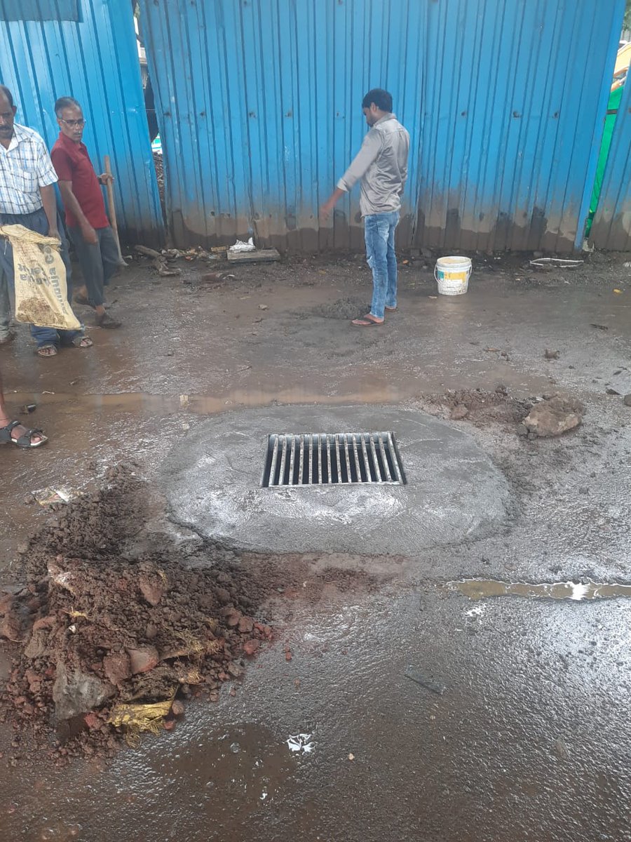 mybmcWardKE's tweet photo. Sir, Your Complaint has been attended. Checkout the Photographs attached herewith. https://t.co/DnjXOubmqu