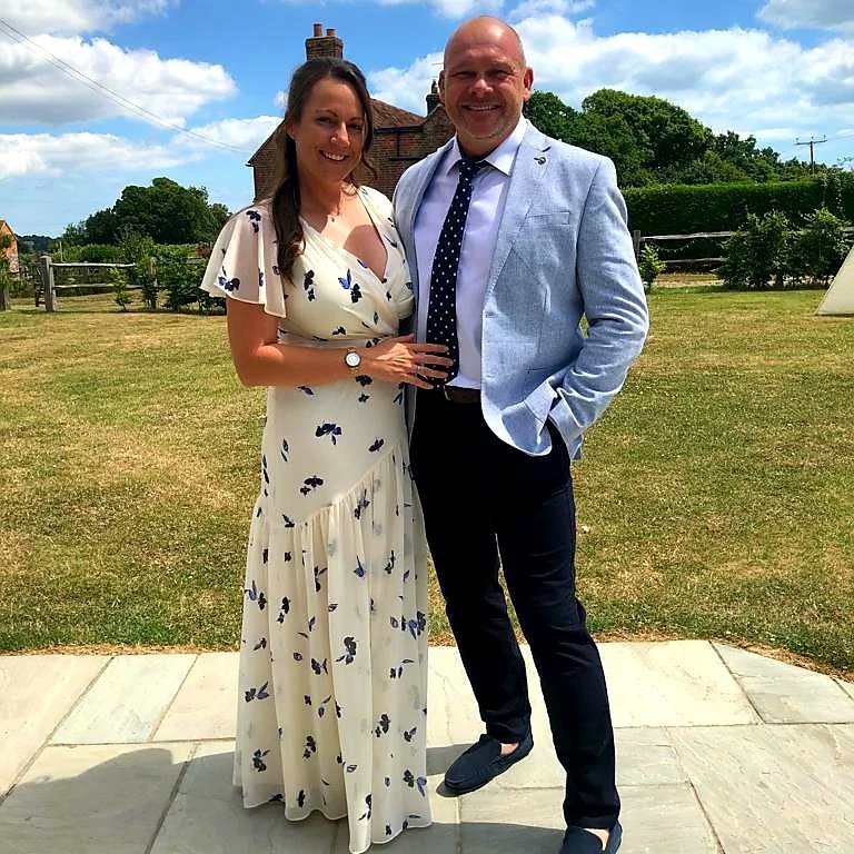giles238's tweet photo. 💙😍 wedding fun in the sun! https://t.co/HSSBEqrPoa