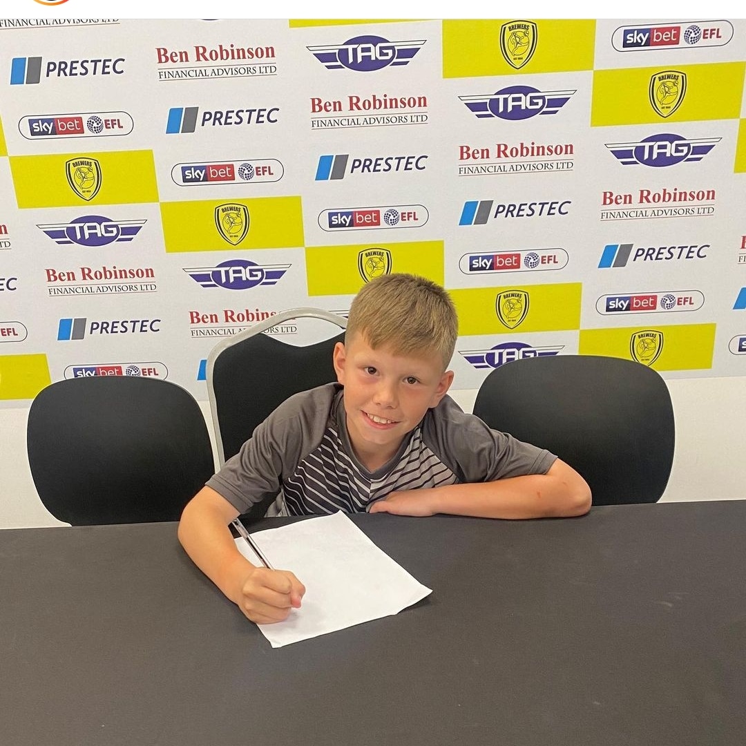 2021/22  academy signing
Jack has been with Walsall Wood for two seasons.Jack played for Walsall Wood in the JPL, and for the Flames in the Walsall JYFL. At Walsall Wood we’re extremely proud of Jack and all he’s achieved,Wishing you all the best Jack go smash it at Burton Albion