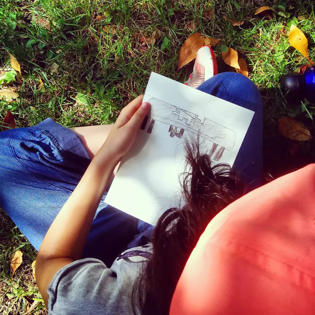Maushaus_Arq's tweet photo. Esta semana continuamos con el campamento de verano para muy jóvenes'Conociendo a Miró y Chillida' en @Chillida_Leku #mahai #homenajealucapacioli #acero #masa #vacio #drawing #blockprinting #cortadoradefoam #encofrados #surrealism #miroenzabalaga #burdina #udalekuak https://t.co/xhoeNqchi3
