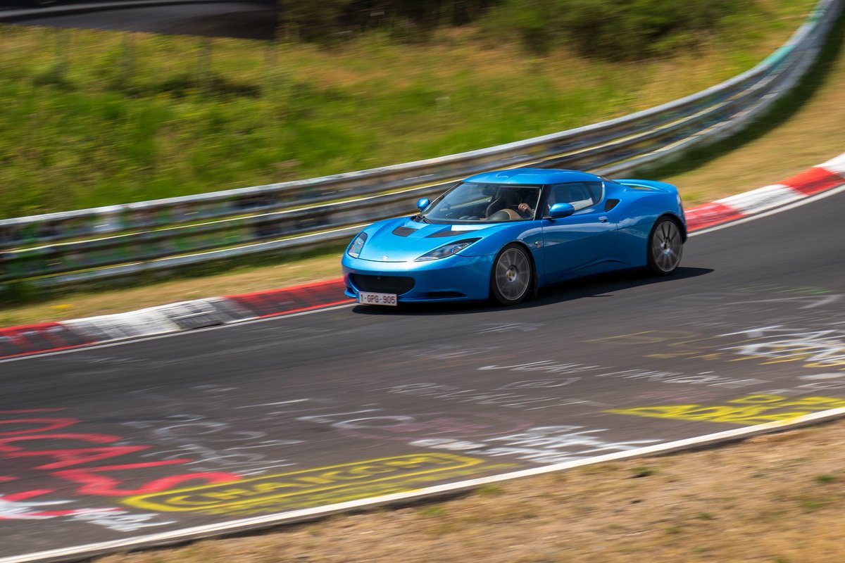 JakeBurley3's tweet photo. Lotus's always look right at home on the #Nurburgring https://t.co/8LjWRWkKGt
