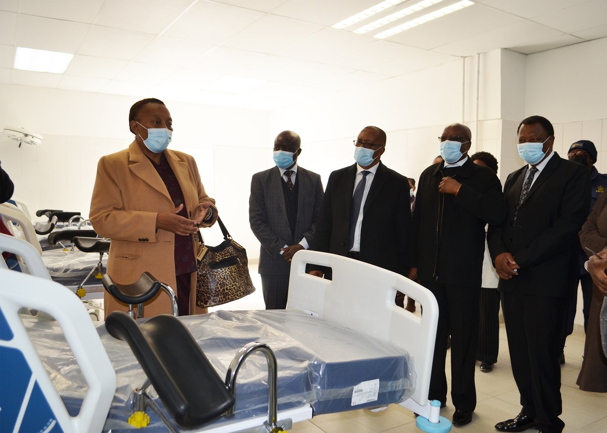 World Health Organization Lesotho (@who_lesotho) on Twitter photo "When we invest in health – particularly of women and adolescents – we build more inclusive and resilient societies" Dr. Banda.
<a href="/RichaBanda/">Richard Banda</a> said this at the handing over ceremony of the extension of the labour ward in Butha-Buthe Hospital by <a href="/SolidarMed/">SolidarMed</a> "When we invest in health – particularly of women and adolescents – we build more inclusive and resilient societies" Dr. Banda.
<a href="/RichaBanda/">Richard Banda</a> said this at the handing over ceremony of the extension of the labour ward in Butha-Buthe Hospital by <a href="/SolidarMed/">SolidarMed</a>