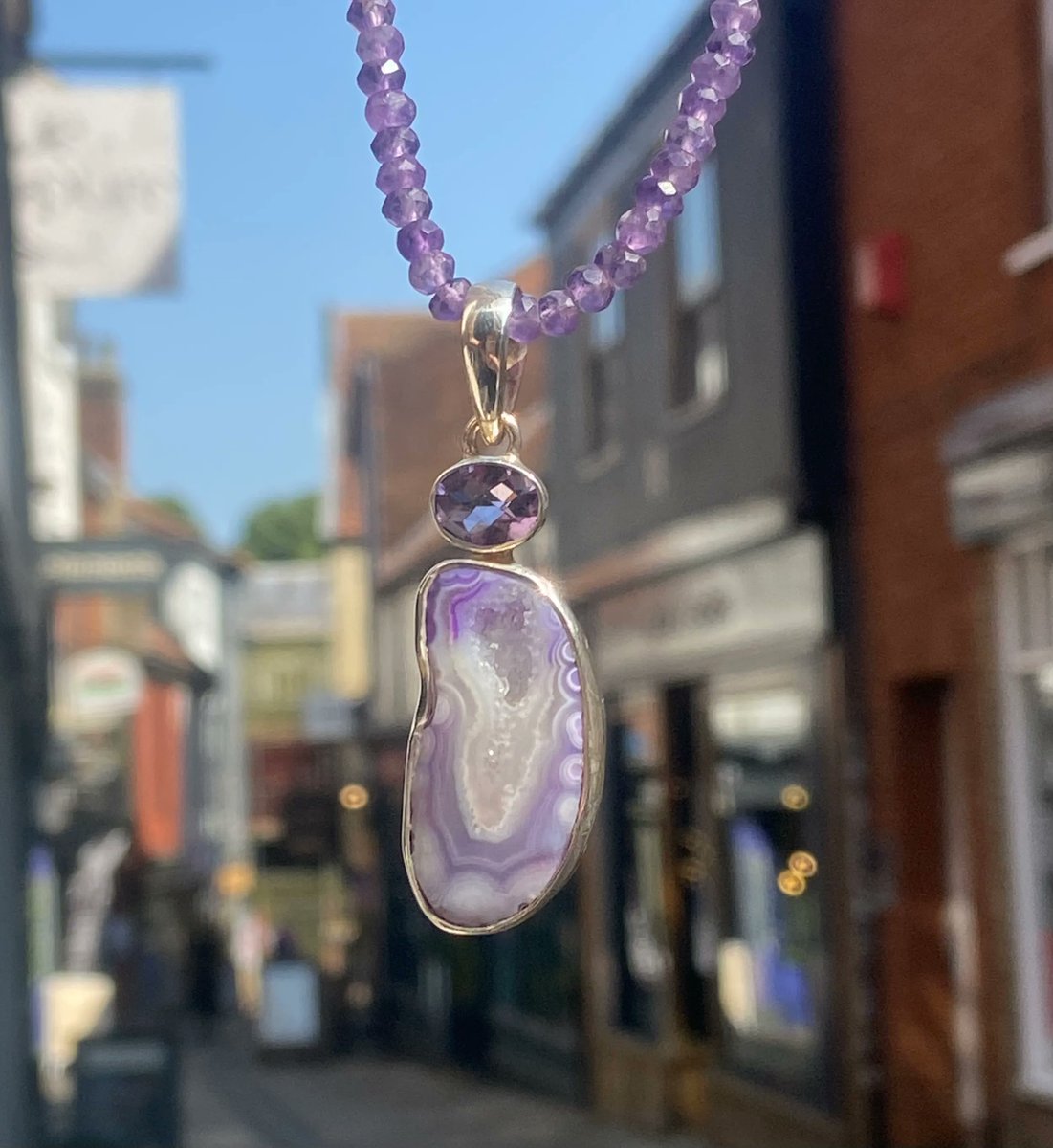 Nova_Silver's tweet photo. This gorgeous Bespoke Amethyst Geode Pendant really is a one of a kind piece. This stone is said to bring more peace and relaxation into your life. Shop in store only!
.
.
.
#amethyst #amethystgeode #novasilver #norwichlanes #independantjewellers #gemstones #boho #gem #calming https://t.co/qprorCuwF8