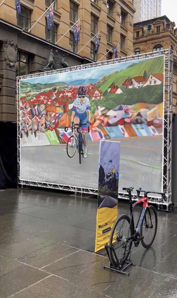 How cool!? 🤩

A large mural of <a href="/AmandaSpratt/">Amanda Spratt OLY</a> in Martin Place Sydney, as Australia gets ready to support <a href="/LeTourFemmes/">Le Tour de France Femmes avec Zwift</a>, staring on Sunday 😎 👏 #SBS