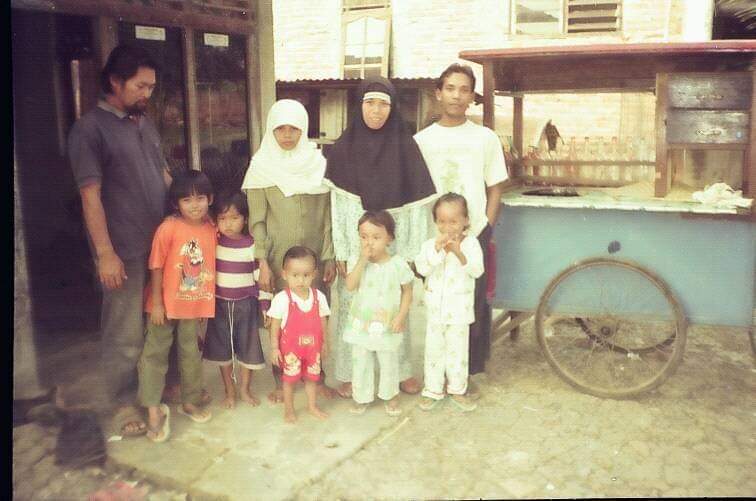 Poto waktu masih kecil, waktu bapa masih ada 🤗