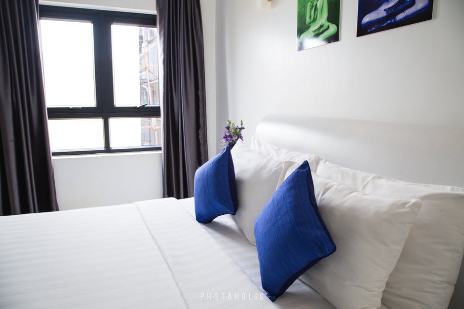MonitorPestCo's tweet photo. A holiday should be stress free for both you and your guests! Check your rooms thoroughly and contact us at the first sign of any bed bugs.
#bedbugs #airbnb #bedandbreakfast #roomcheck https://t.co/gecnjLqKmD