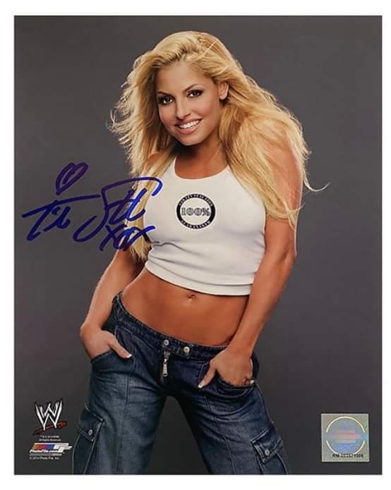 Official WWE promo signed by Trish Stratus with photo proof at our recent event

Available here - https://t.co/bAudntR6HH

#TrishStratus #WWE #wrestling #WrestlingCommunity #WrestlingTwitter #autograph #ForTheLoveofWrestling https://t.co/cADnJuTNTh