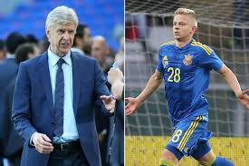 VipArsenal's tweet photo. Sandor Varga (agent) in 2016: "When Zinchenko was 17, Arsène called me &amp; asked me about him. Wenger saw 20 minutes of him &amp; said, ‘I need this guy’. (Arsenal) made an offer but there were some problems and then Zinchenko was discovered by a lot of people." https://t.co/8pMf1HxvBG