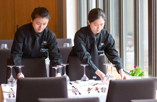 For a fresh menu prepared by our student chefs, check out The Humber Room, open Tuesdays and Wednesdays for the second half of the semester.
👨‍🍳👩‍🍳
#humbercollege #hungryhumber #hungryhawks