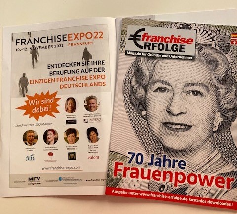 FranchiseExpo22's tweet photo. Unser Medienpartner #FranchiseErfolge setzt in der aktuellen Ausgabe auf ein sehr gutes Thema: Frauen!
Zitat Carina Felzmann: "Frauen im Franchising - eine Chance gemeinsam Gas zu geben!"
😎💪➡️ https://t.co/Rdp8DQ0LEK
#FEX22 #franchise #selbstständig #frauen #frauenpower #woman https://t.co/XCniAbsNvN