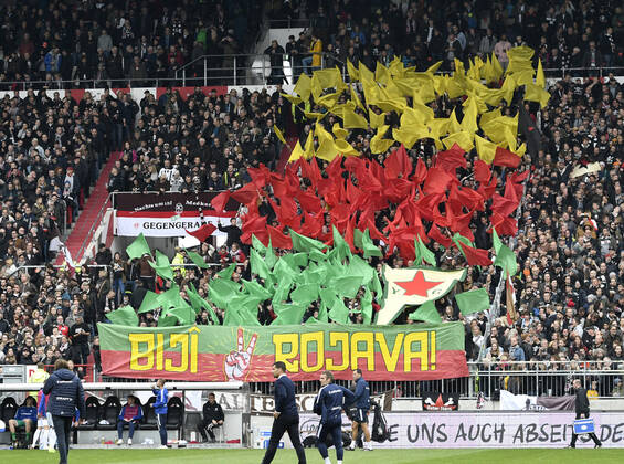 YpgInt's tweet image. LONG LIVE THE ROJAVA REVOLUTION!
#10yearsRojava