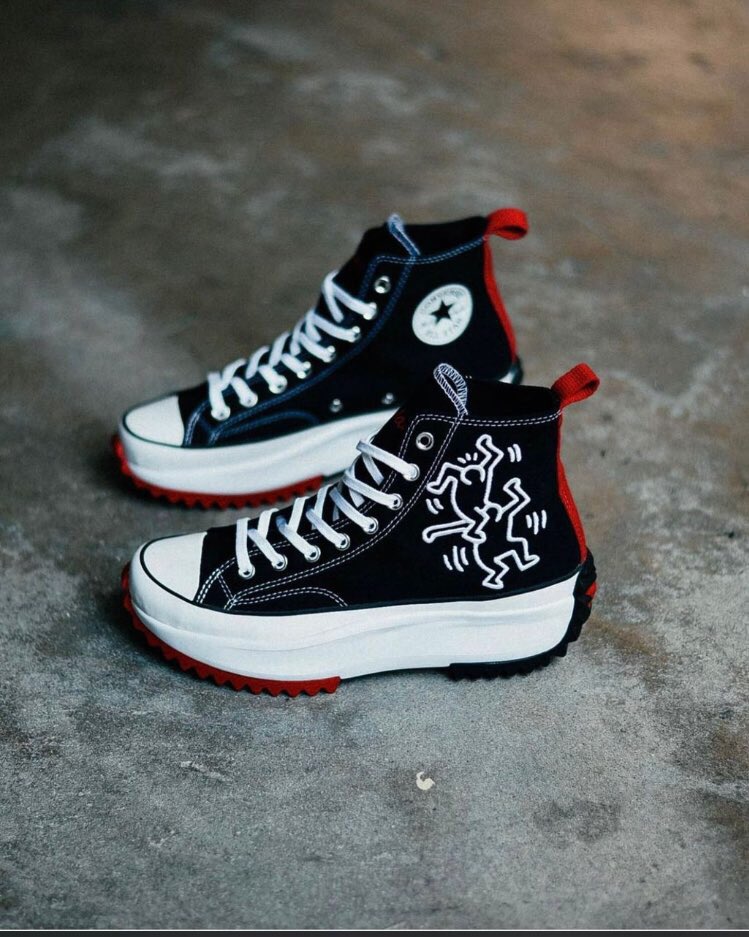 Sneakers.NG on Twitter: "Keith Haring x Converse Run Star Hike was released  in 2021. Size 38-44 Available as seen N34,000 Send Dm/WhatsApp: 08055307790  John Doe | NNPC | Gavi | #MaskExAfrica https://t.co/Iy3llhF3au" /