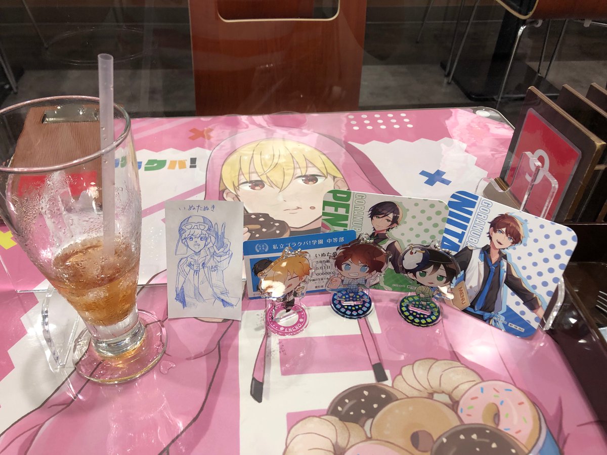 chimuyan723's tweet image. #ゴラクバコラボカフェ 
さっき行ってきましたー！一人でも楽しめました♪アクキーも三つ買って三人ぴったり出たので嬉しいです😆赤いしましまTシャツを着ていた者ですが、おしゃべりしてくださった方ありがとうございました😊