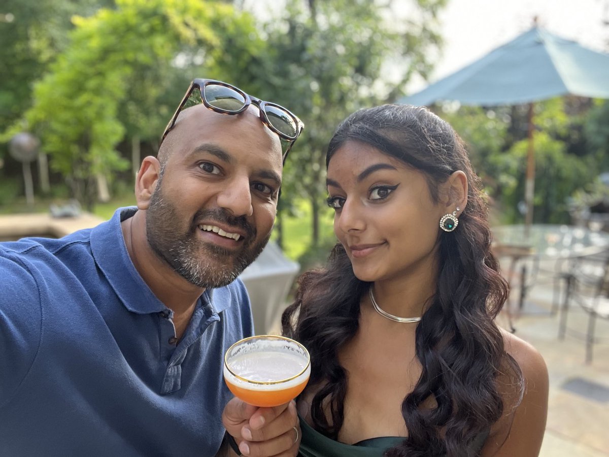 MrNeilB's tweet image. Jess - my 16yr old needs a summer job till end Aug. She’s bright, smart, reliable, has sharp wit, gets on with people &amp;amp; is very funny 😂 🙌🏽
South/Central Cambridge only. Please RT ✅