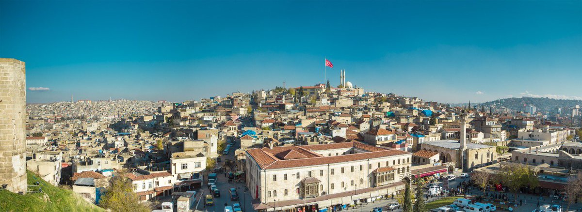 Gaziantep'in tarih boyunca yaptığı ve başardığı o kadar çok şey var ki... Yapanlara, başaranlara saygı ve hürmetle!
#GaziantepYaptı