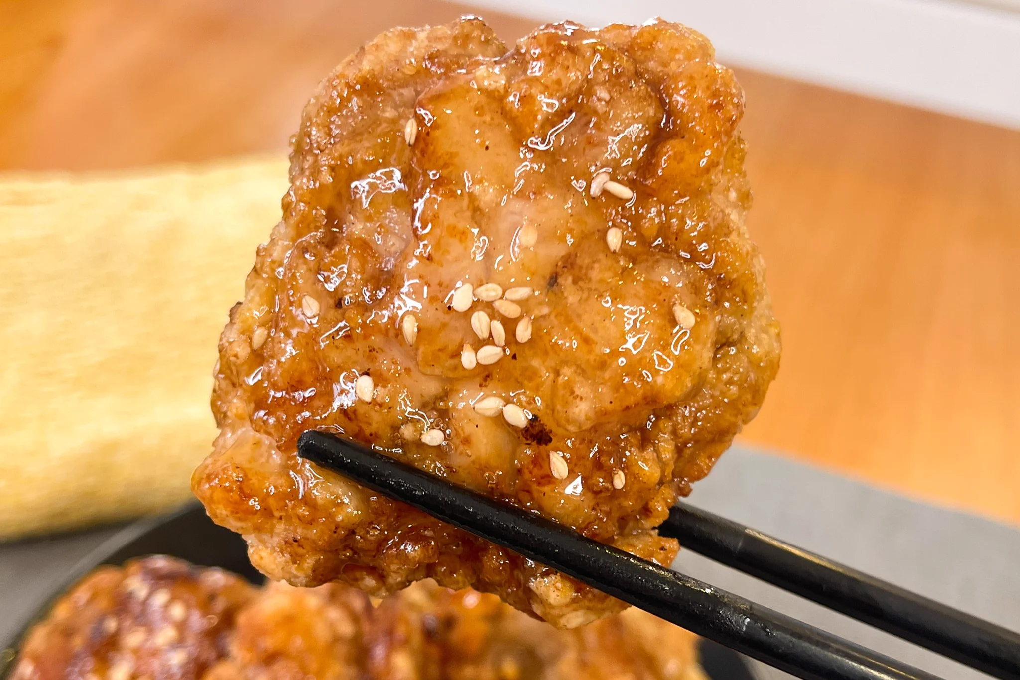 子どもも大人も好きな味！ひと口食べたら止まらないハニーソースチキン！