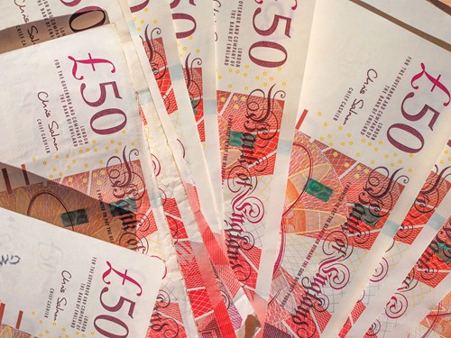 OneAccounting's tweet image. Old style £20 and £50 notes #£PaperBankNotes #sterlingnotes #Polymernotes bit.ly/3oh7MHi