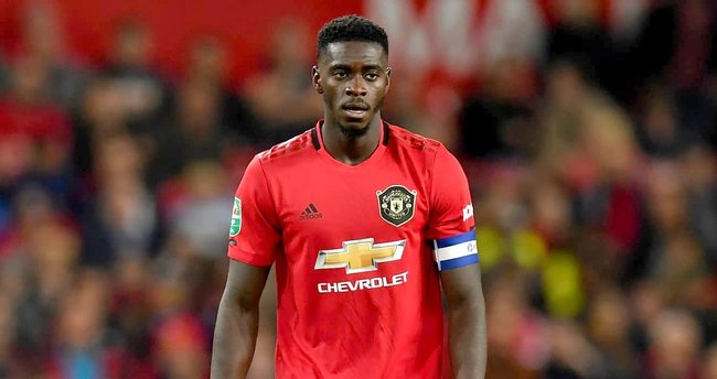eser_topcu's tweet photo. Manchester United'ın stoperi Axel Tuanzebe Trabzonspor'a çok yakın... https://t.co/vgLXdCgbRJ
