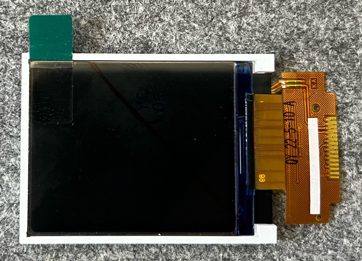 sauttefk's tweet photo. Electronics-Bubble please help.

Who is the manufacturer of these ST7735 1.8" TFTs?

Markings on the back are "BL18002-C" and "JS17004C".
As a distinctive feature, the chip-on-glas is coated with dark-blue epoxy.

@sad_electronics @unexpectedmaker @spiessa @eevblog @adafruit https://t.co/NFEQ2681tH