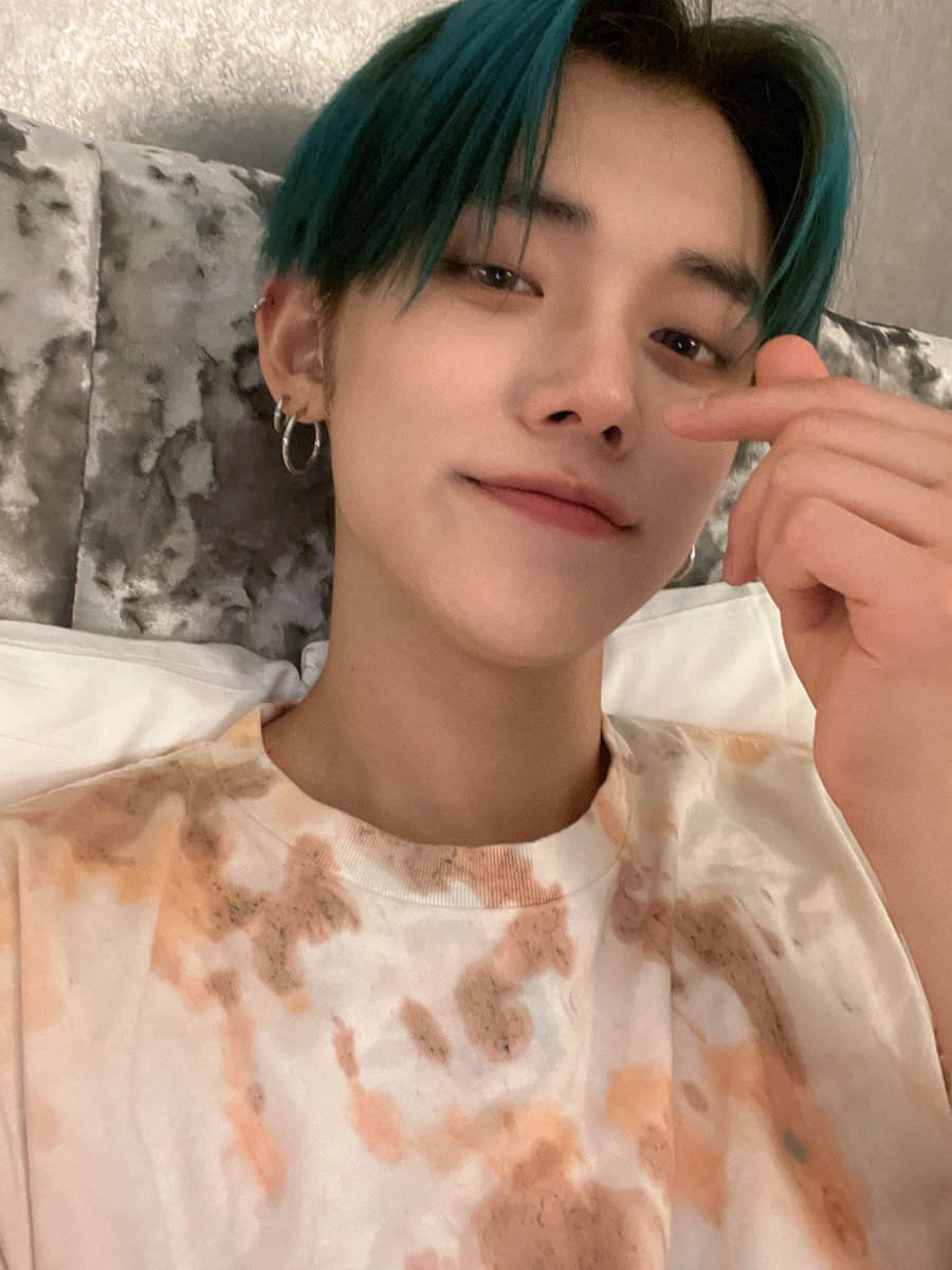 dailyjunselca's tweet photo. https://t.co/L7u8GnIRXD