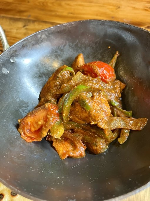RateMySausage's tweet photo. The 2022 RMS Curry-Off
Day 17 - Pete @BabyRhi19016061
Mark from 1 to 10 (on this tweet only) & comment if you wish.
Please RT & follow the chef.
Scroll down for description of food & voting tips.
#CurryOff #CurryCompetition https://t.co/QCMuF233Ev