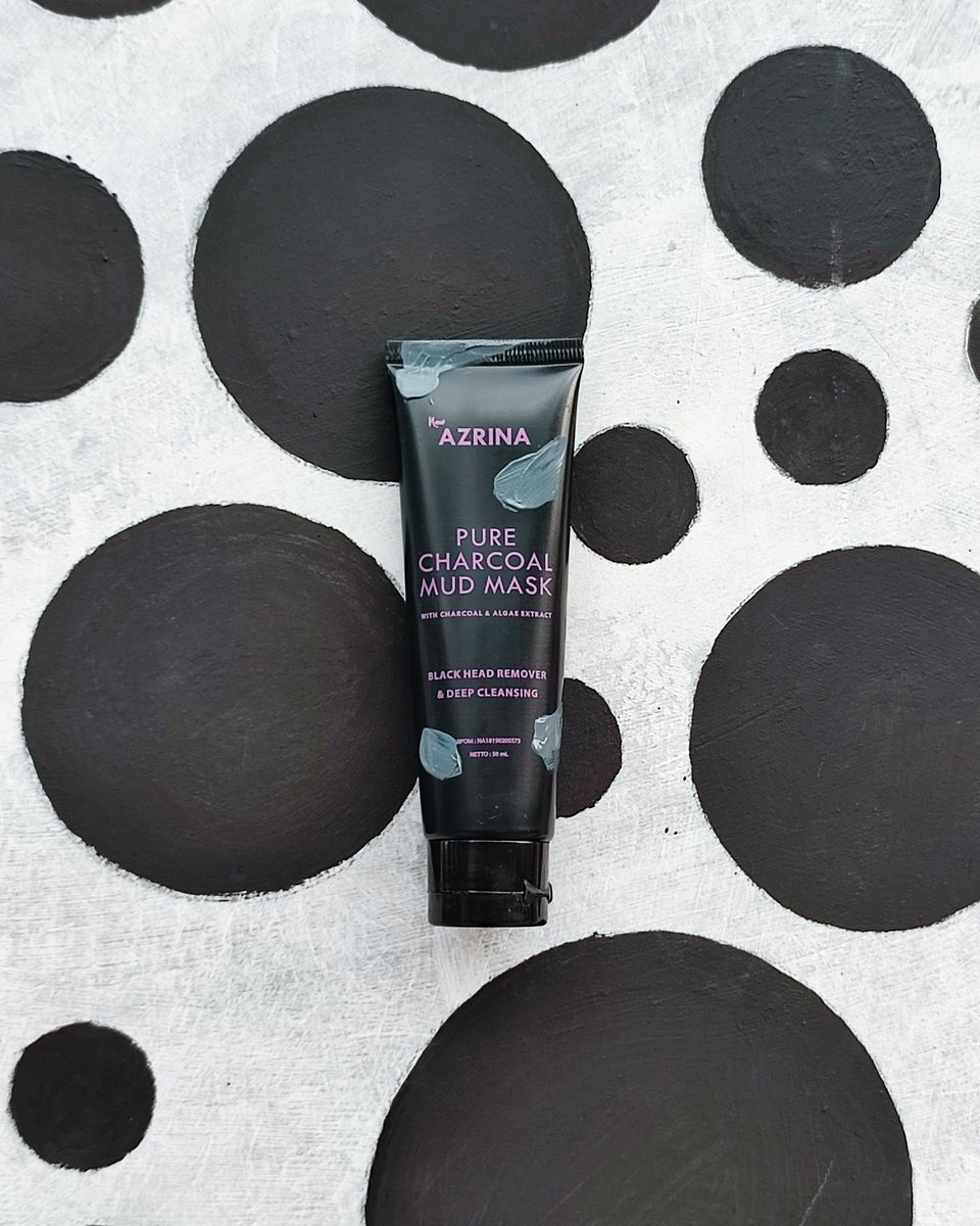 vosmeyu's tweet photo. Solusi ampuh buat ngurangin komedo 😱
Cuma pake satu produk doang!

#racuninskincare https://t.co/pAwftwvgi2