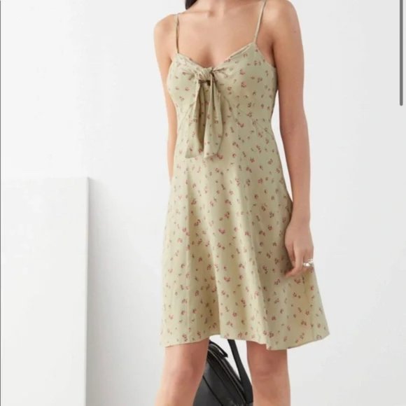 MichelleOhHello's tweet image. So good I had to share! Check out all the items I'm loving on @Poshmarkapp #poshmark #fashion #style #shopmycloset #otherstories: posh.mk/k6VJ4PcqOrb