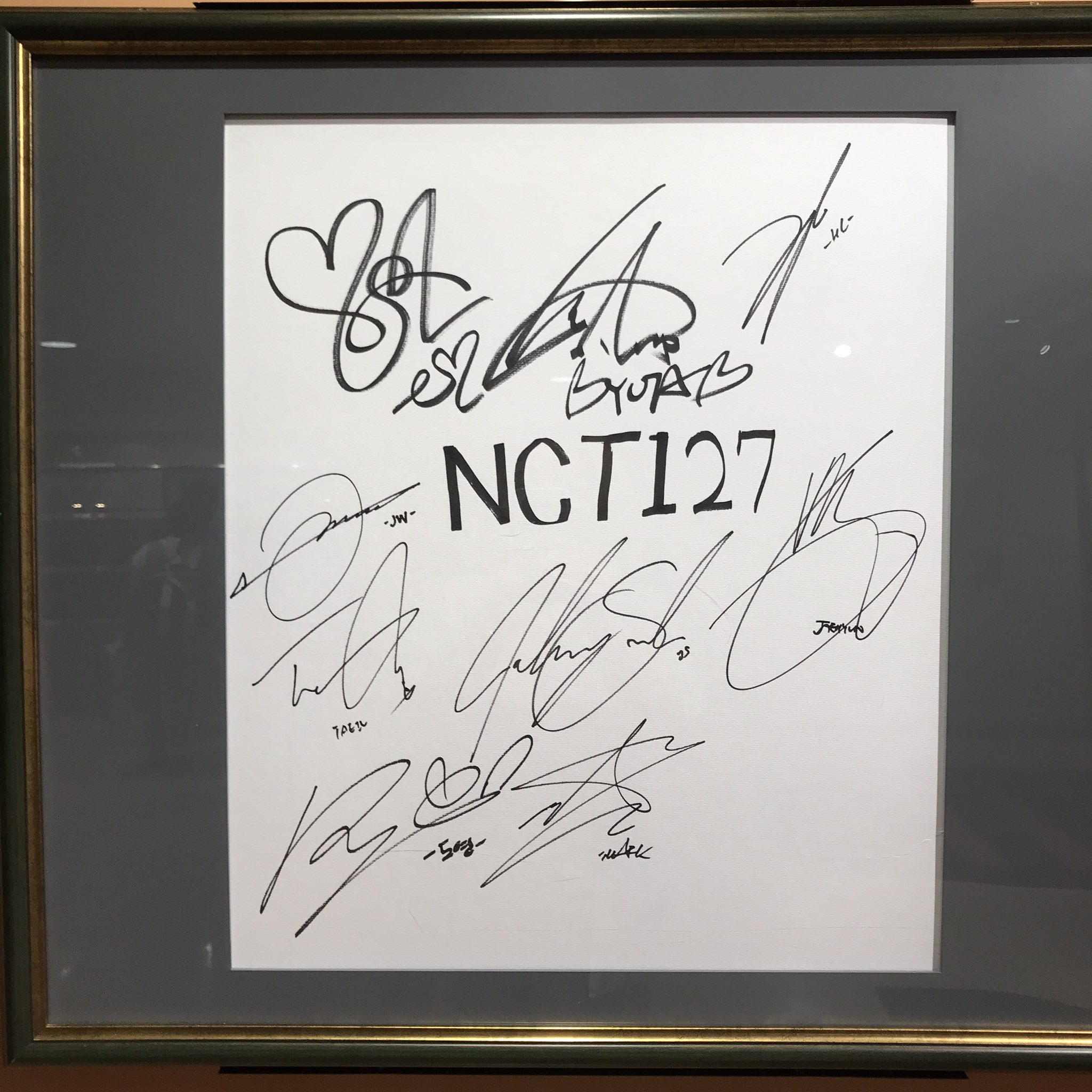 NCT127 悠太 サインボール