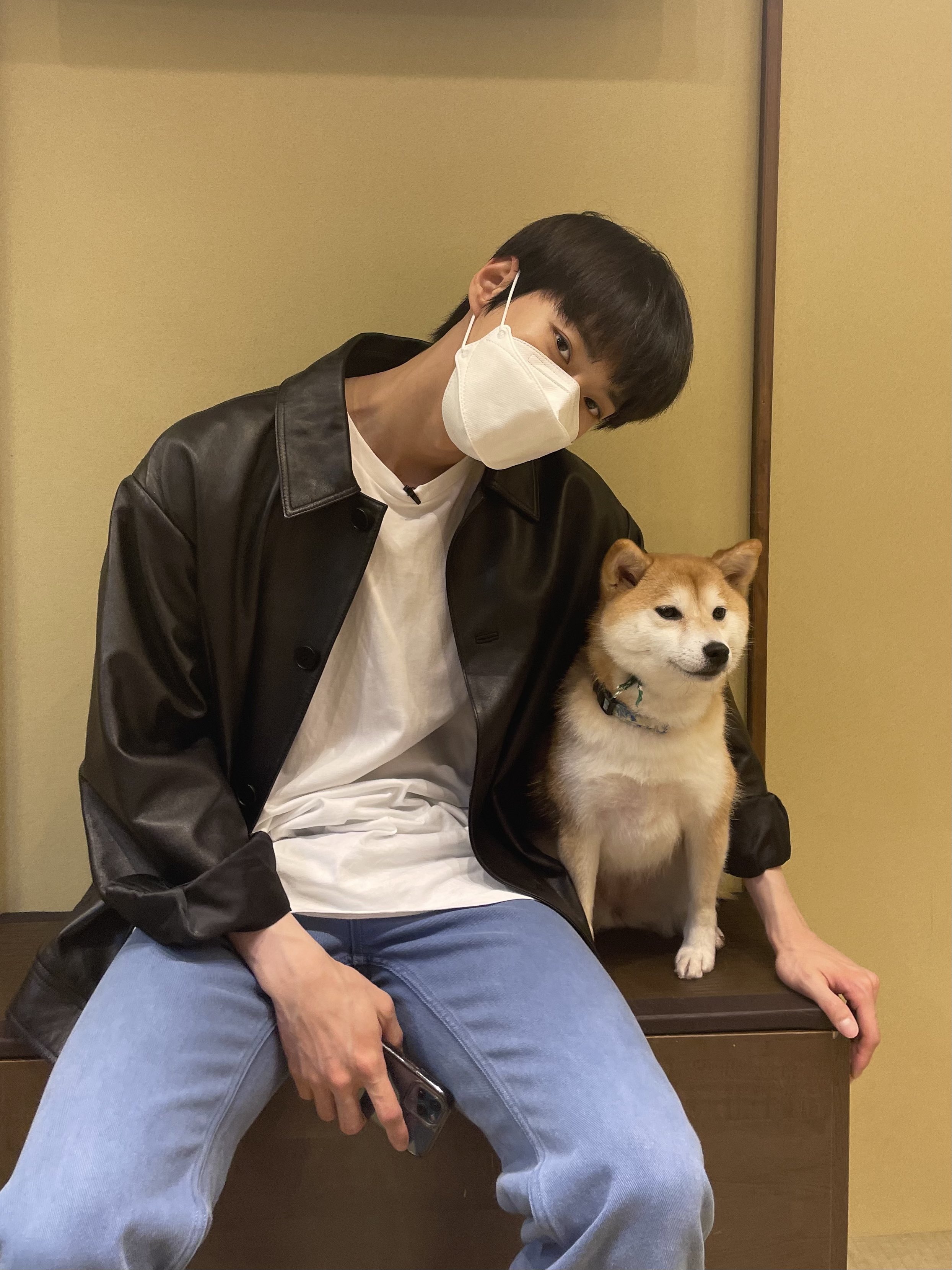 FYGOPqpaQAACFMW?format=jpg&name=orig