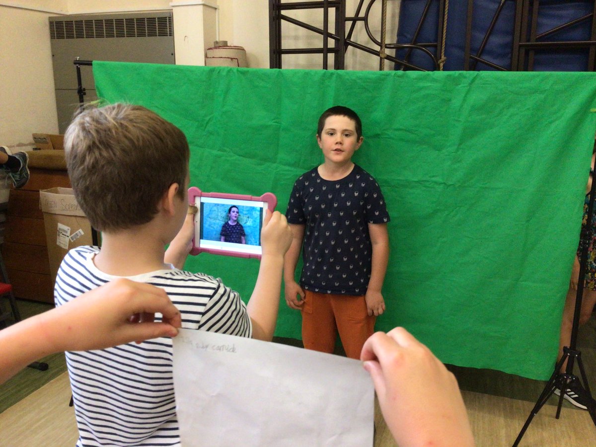 mapleclasshh's tweet photo. In our geography lessons we have been finding out about climate zones around the world. We decided to create our own weather reports and “present” them using the green screen.
#HighHamComputing #HighHamGeography https://t.co/TgcGlnhifN